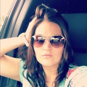 POSH AMBASSADOR, Erica